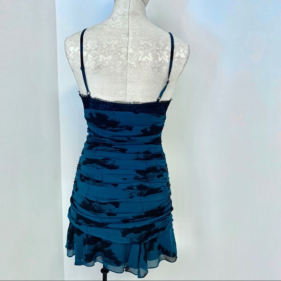 Elizabeth & James 4 Silk Floral Print Party Dress - Picture 6 of 10